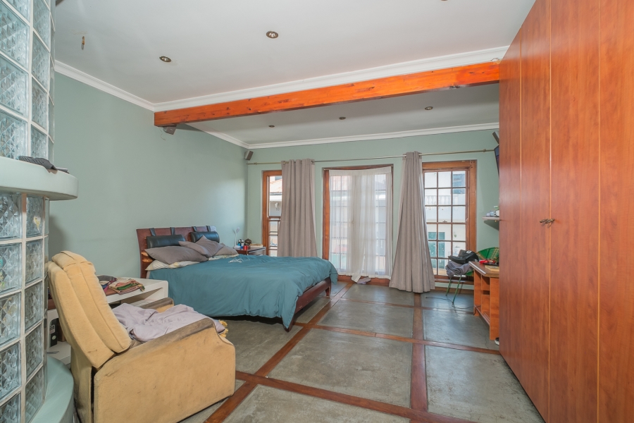5 Bedroom Property for Sale in Bo Kaap Western Cape